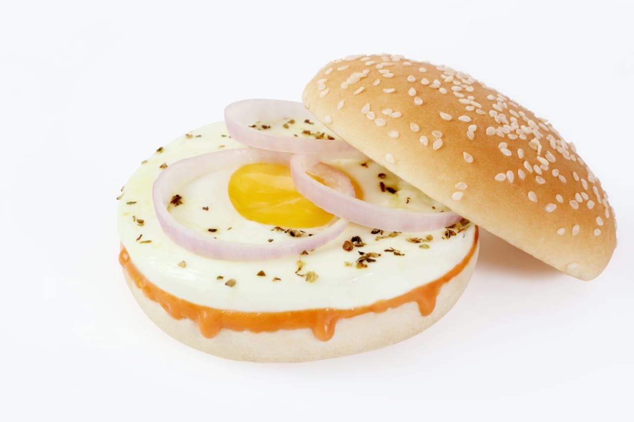 FLUFFY EGG BURGER